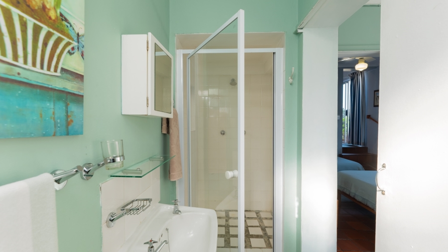 7 Bedroom Property for Sale in Struisbaai Western Cape